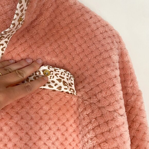 Simply Southern Sherpa Pullover | Medium |‎ Cozy & Warm Cozycore Pastel - Picture 9 of 9